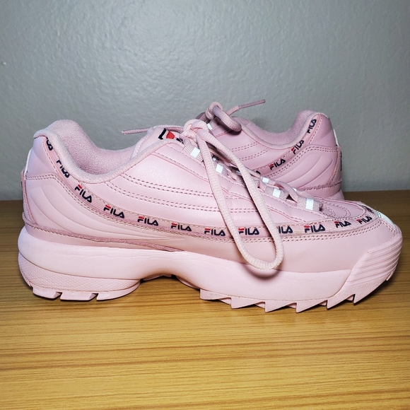 fila pink tennis shoes